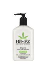 Hempz Original Herbal Body Moisturizer 250ml, shop hier ALLE Hempz producten. Spraytan vriendelijke bodylotion die niet plakt en heerlijk ruikt.